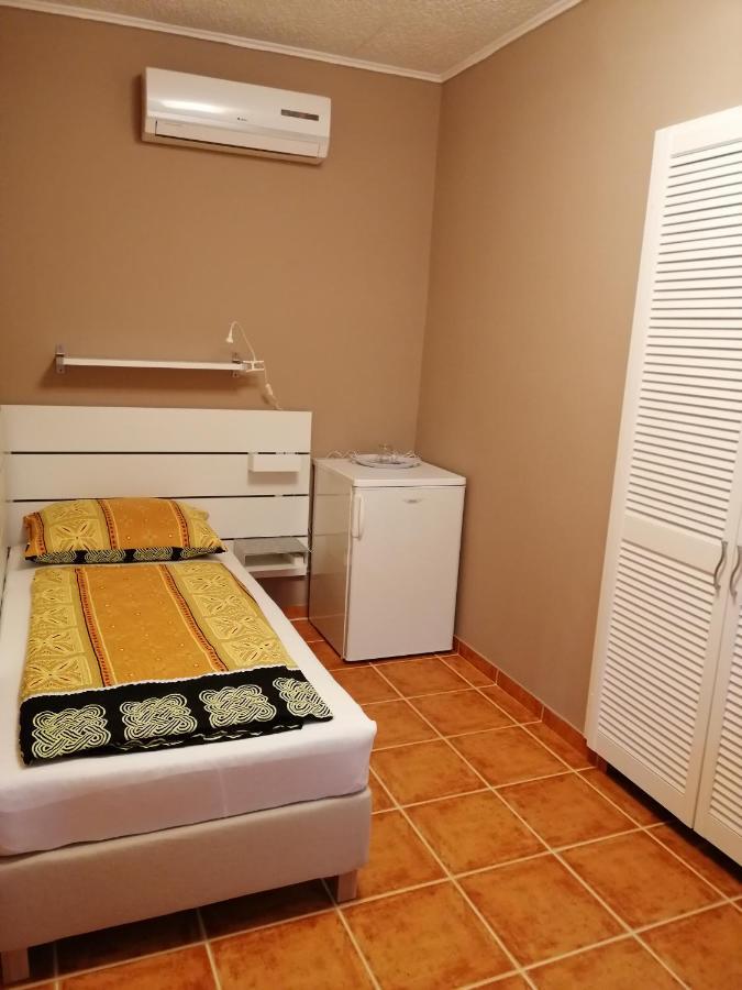 Karpatia Panzio Bed and Breakfast Έστεργκομ Εξωτερικό φωτογραφία